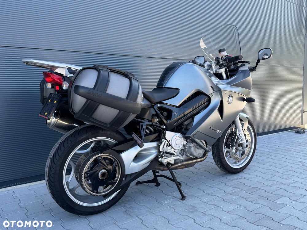 BMW F - 3