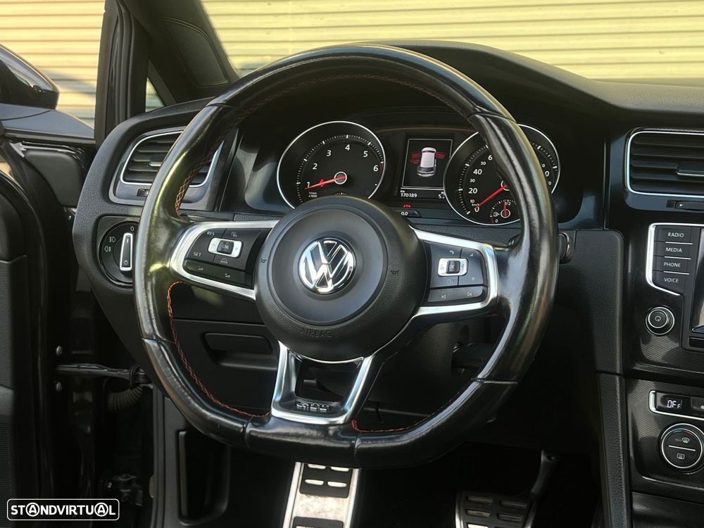 VW Golf 2.0 TSi GTi DSG - 11