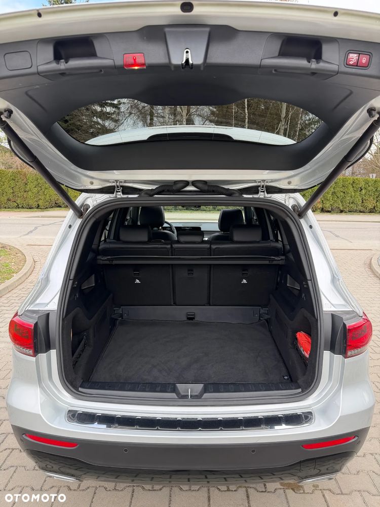 Mercedes-Benz GLB 200 Progressive 7G-DCT - 22