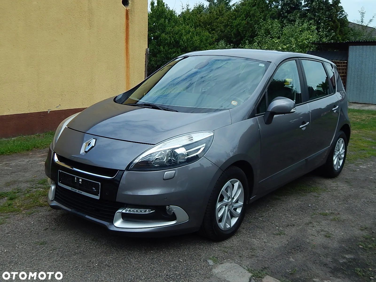 Renault Scenic 1.5dCi TomTom Edition EDC - 1