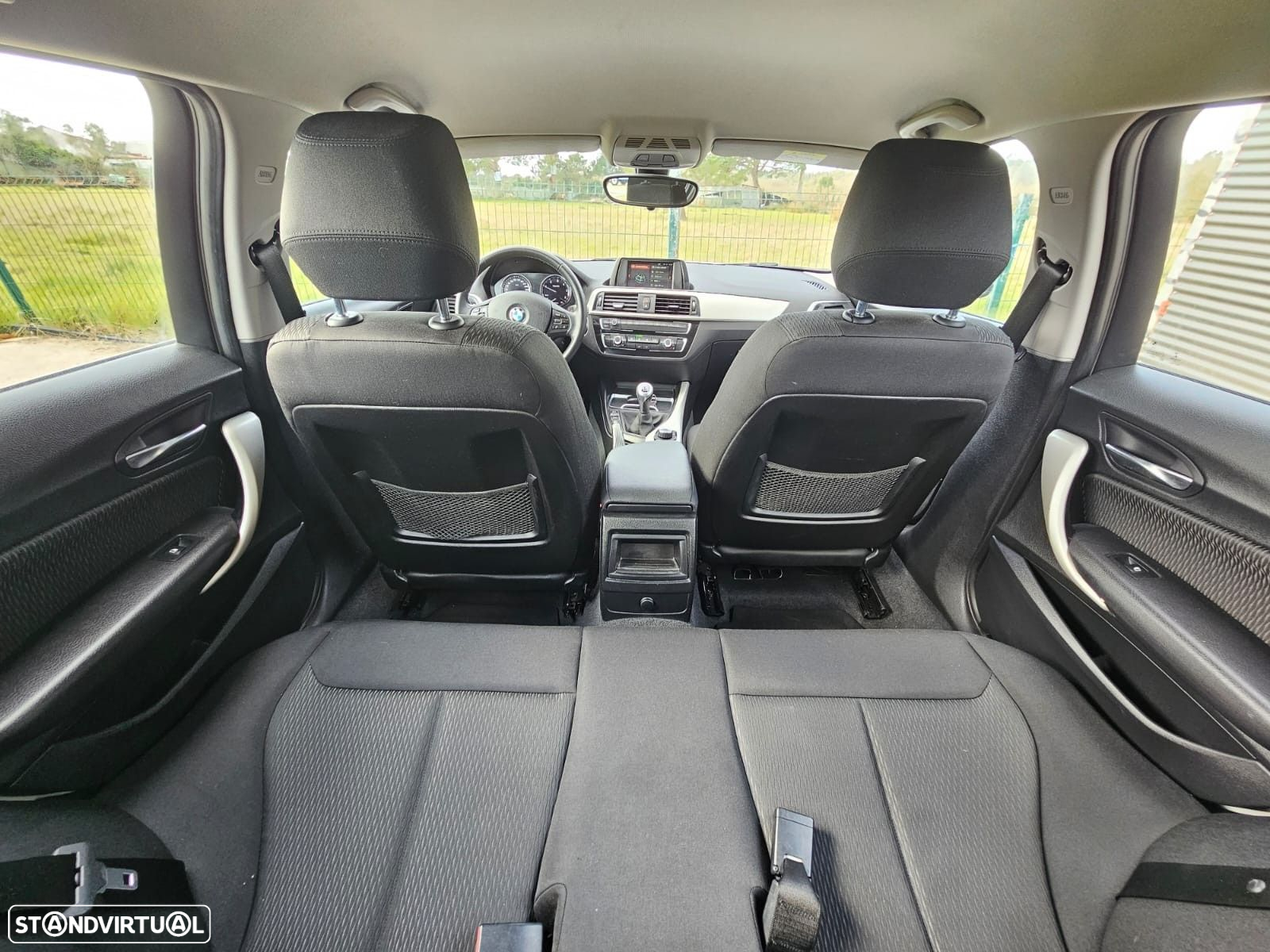 BMW 116 d Line Urban - 46