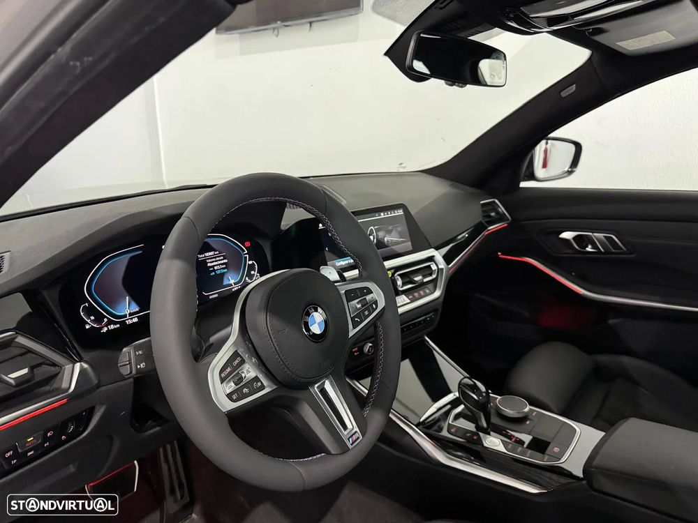 BMW 330 e Touring Pack M Auto - 45