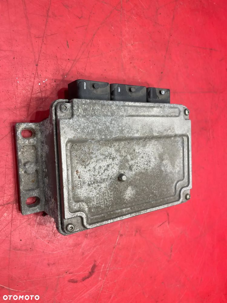 Sterownik komputer silnika Peugeot 9647498180 - 4
