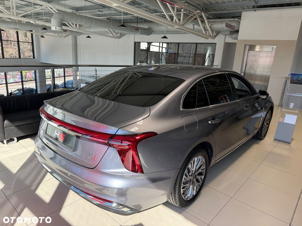 Hongqi H5 2.0T Deluxe - 3