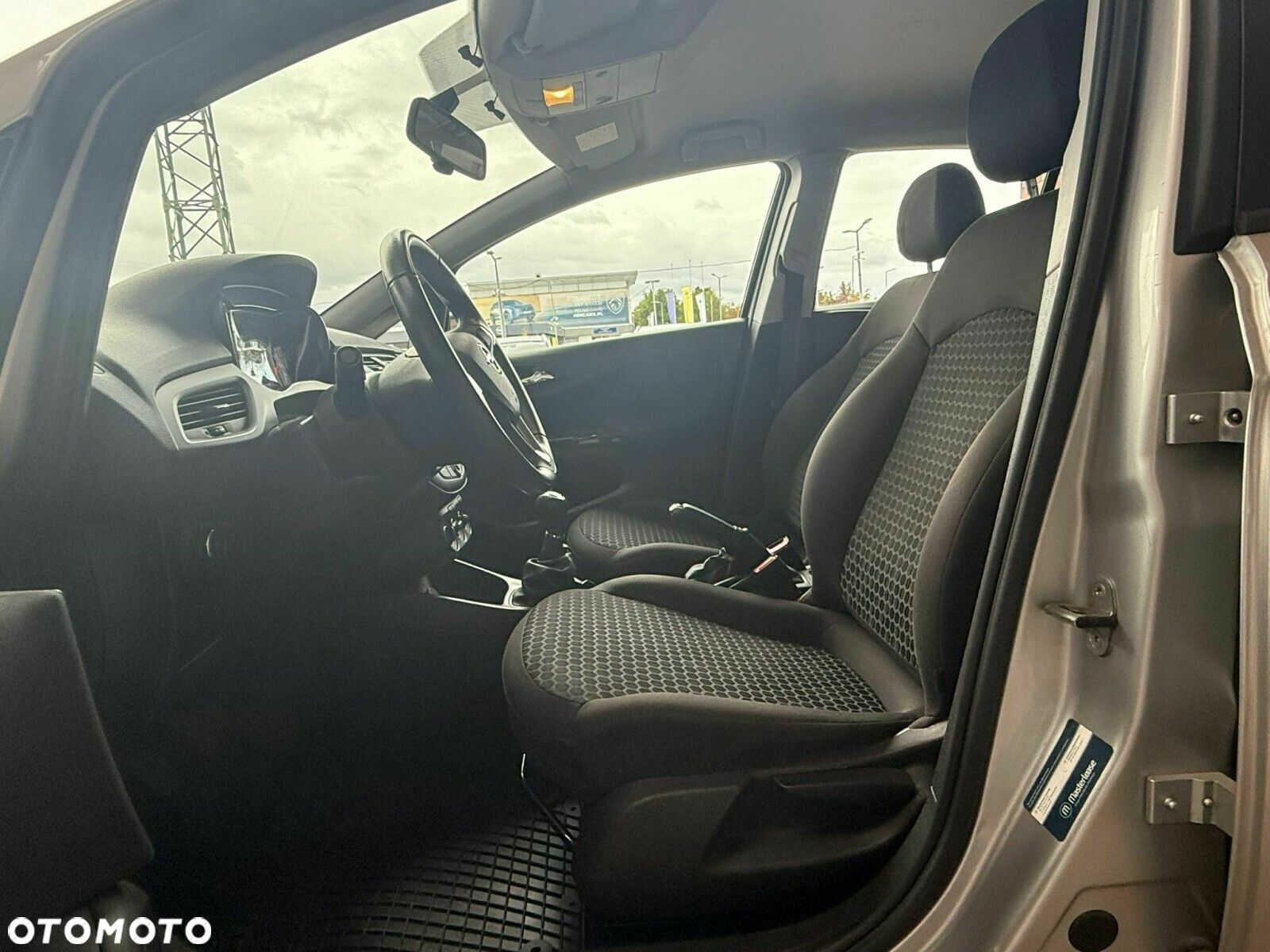 Opel Corsa - 11