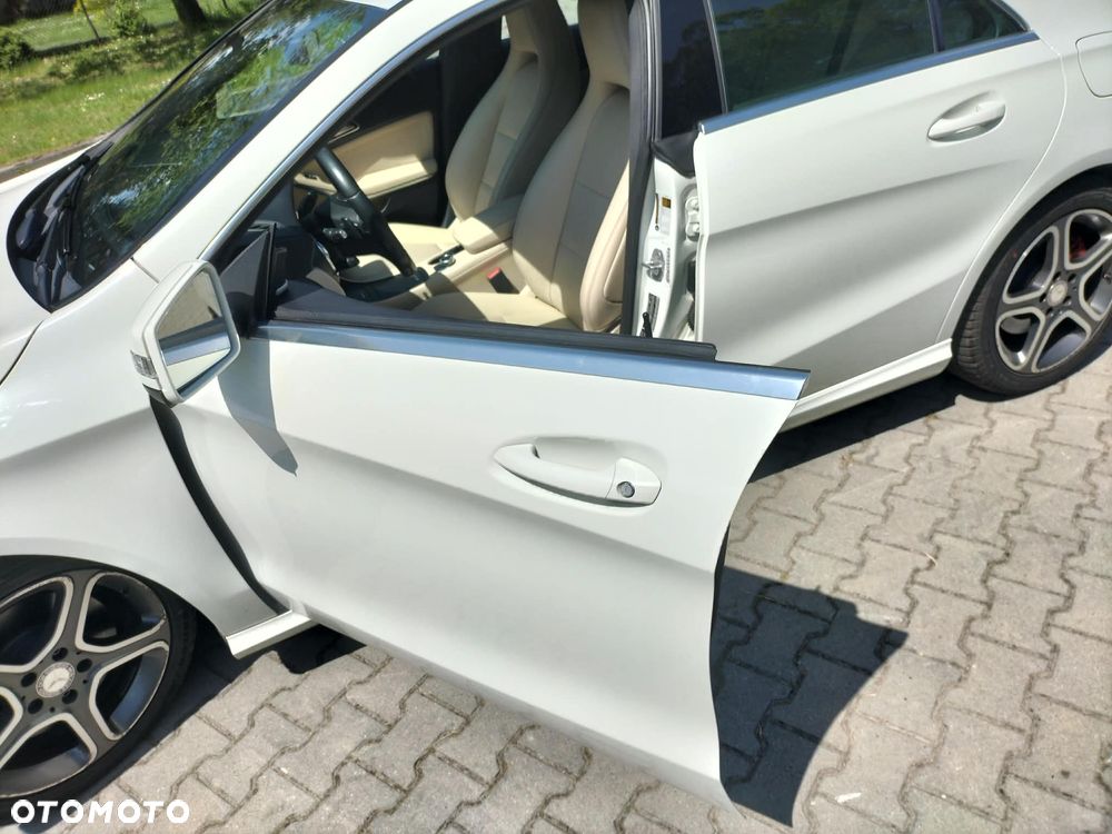 Mercedes-Benz CLA 250 4-Matic Sport - 13