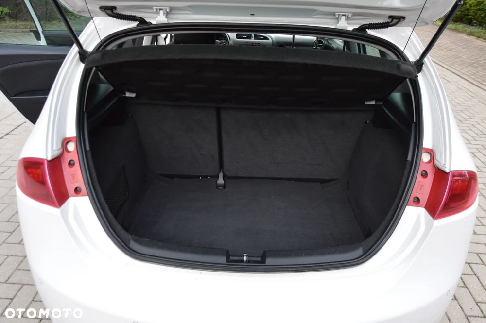 Seat Leon 2.0 TDI DPF FR Limited - 13