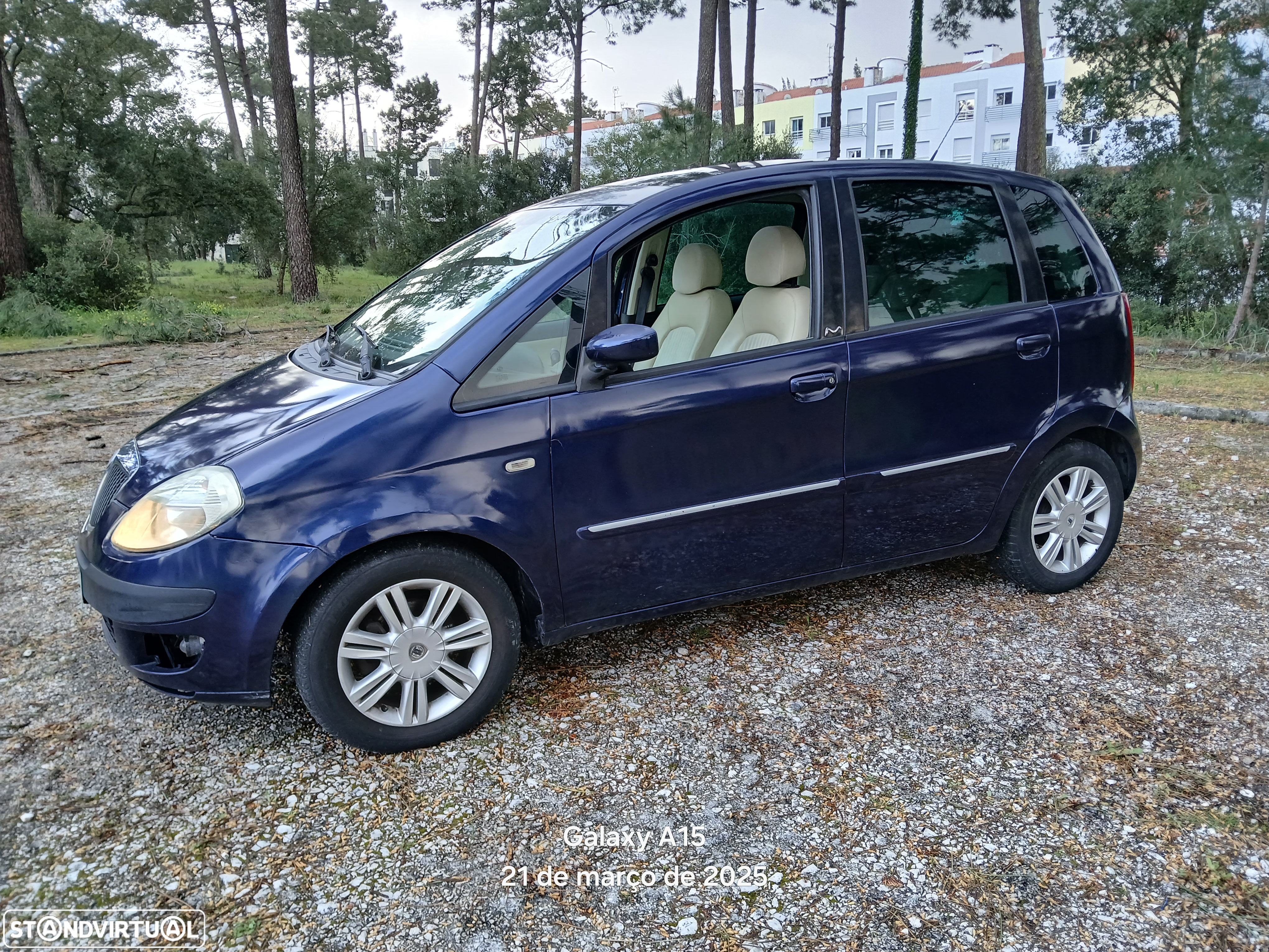 Lancia Musa 1.3 16V M-jet Oro - 4