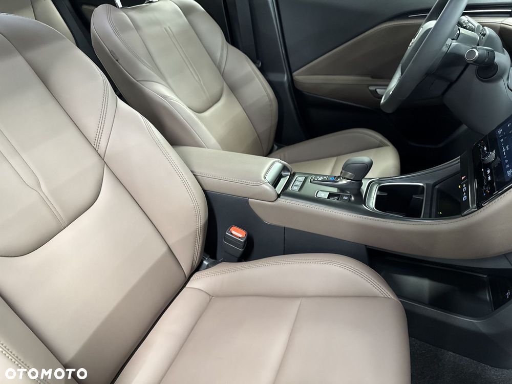 Lexus LBX 1.5 Hybrid Elegant - 26