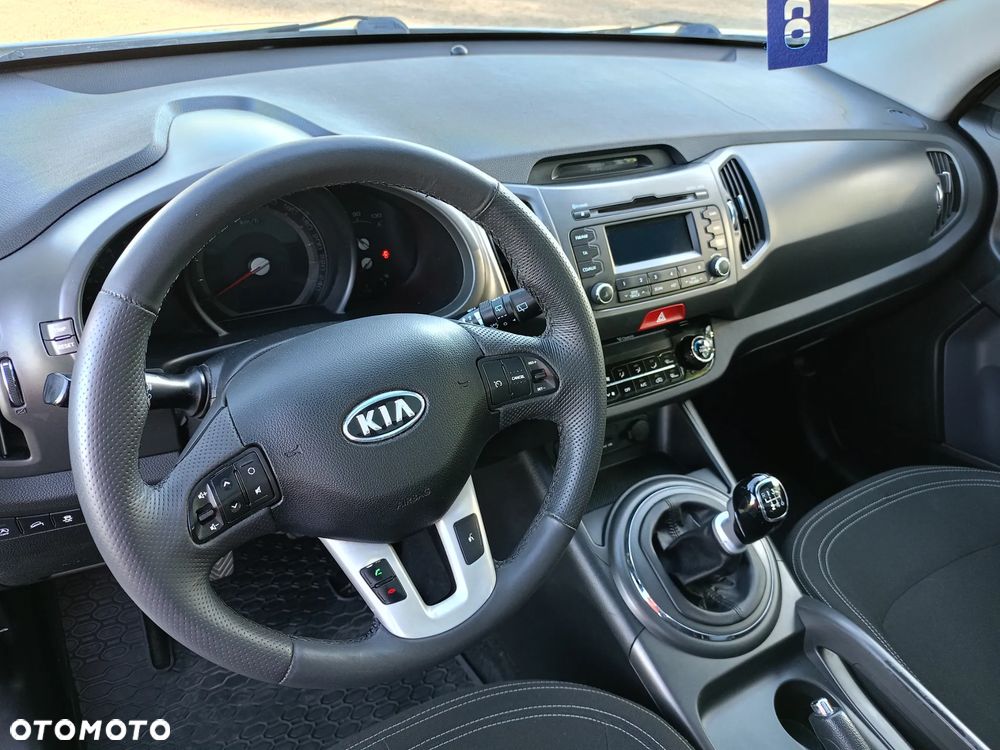 Kia Sportage - 16