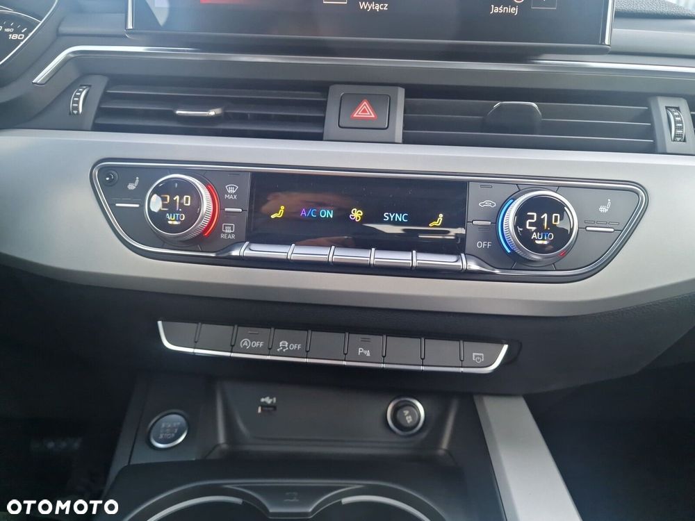 Audi A4 Limousine 35 TFSI mHEV Advanced S tronic - 24