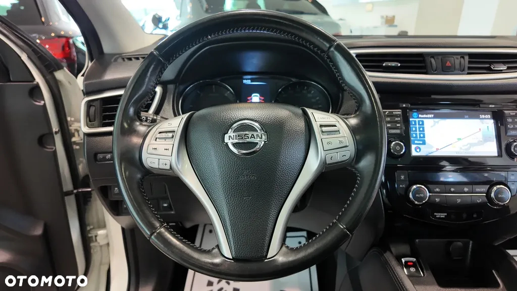 Nissan Qashqai 1.6 dCi 4x4 I-Way S&S - 23