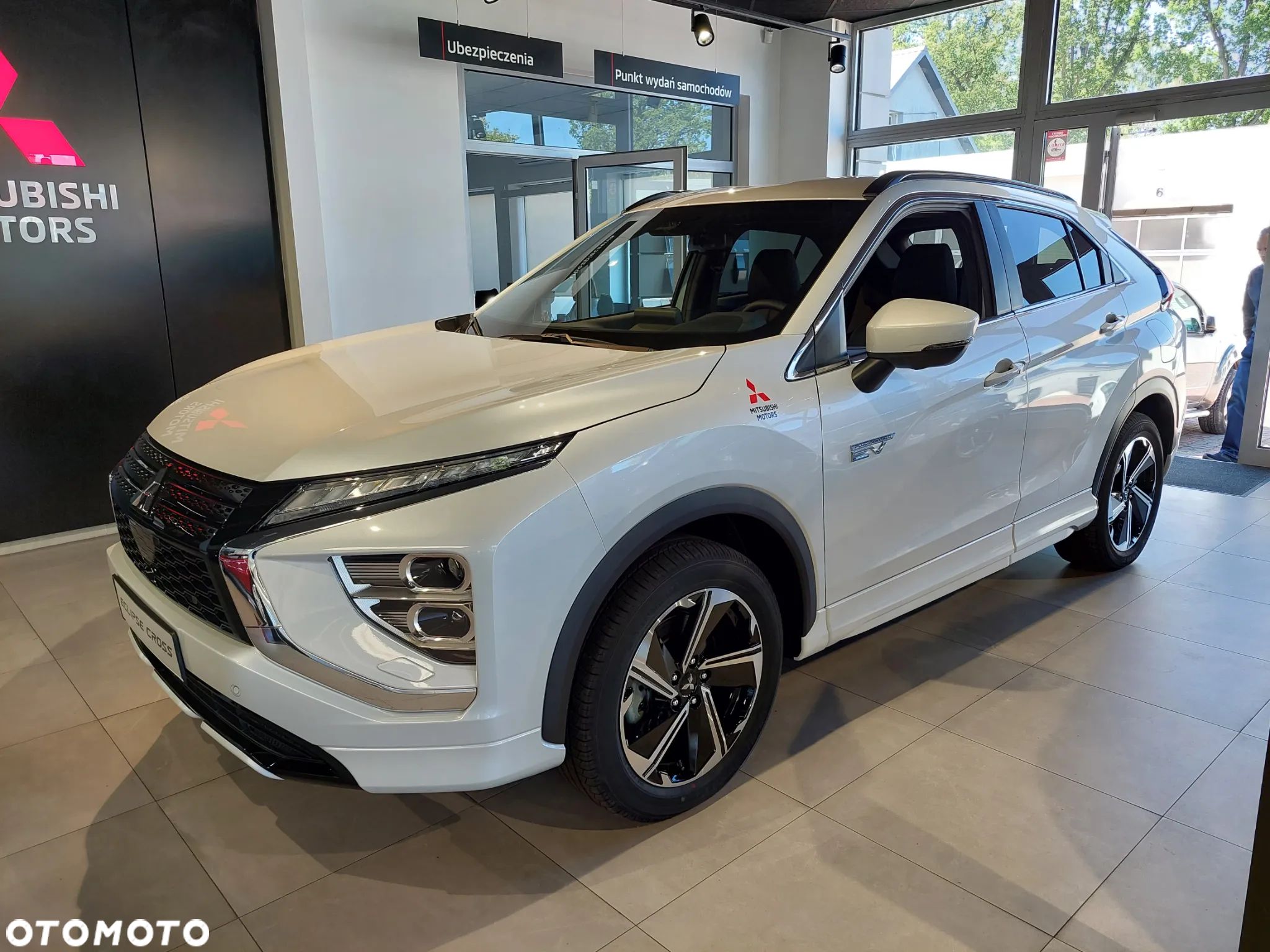 Mitsubishi Eclipse Cross 2.4 PHEV Instyle Plus - 1