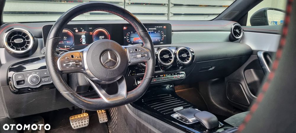 Mercedes-Benz CLA - 19