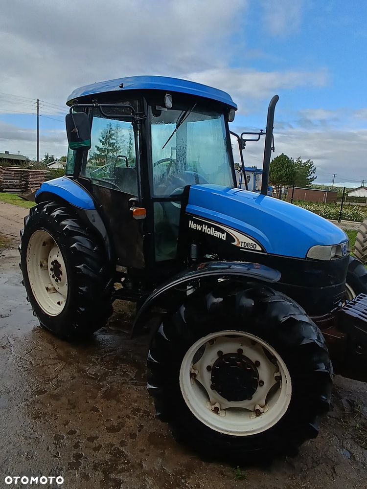 New Holland TD85D - 5