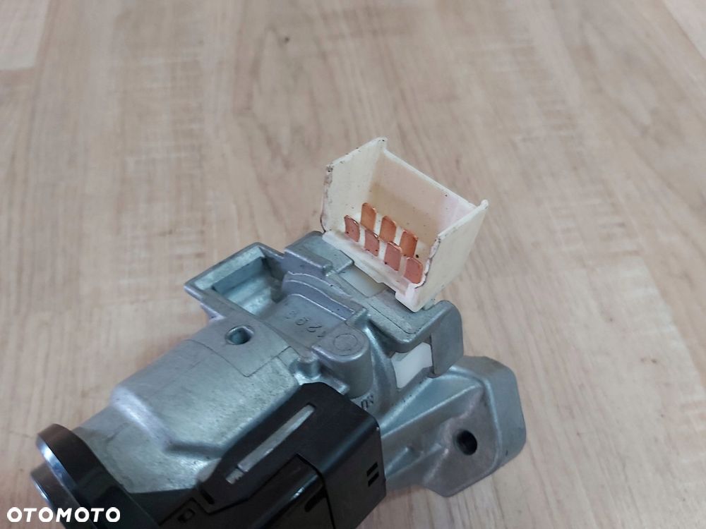 Toyota AYGO II Kluczyk stacyjka - 4