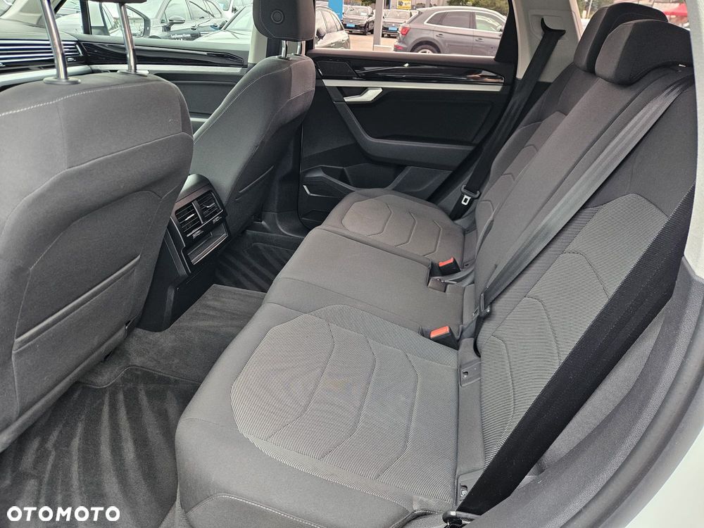 Volkswagen Touareg 3.0 V6 TDI 4Motion - 12