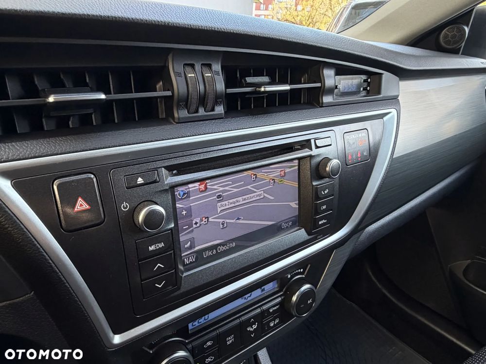 Toyota Auris - 7