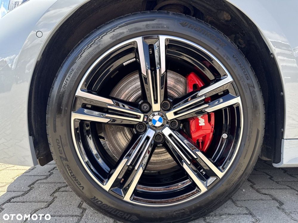 BMW Seria 3 320d xDrive mHEV M Sport - 10