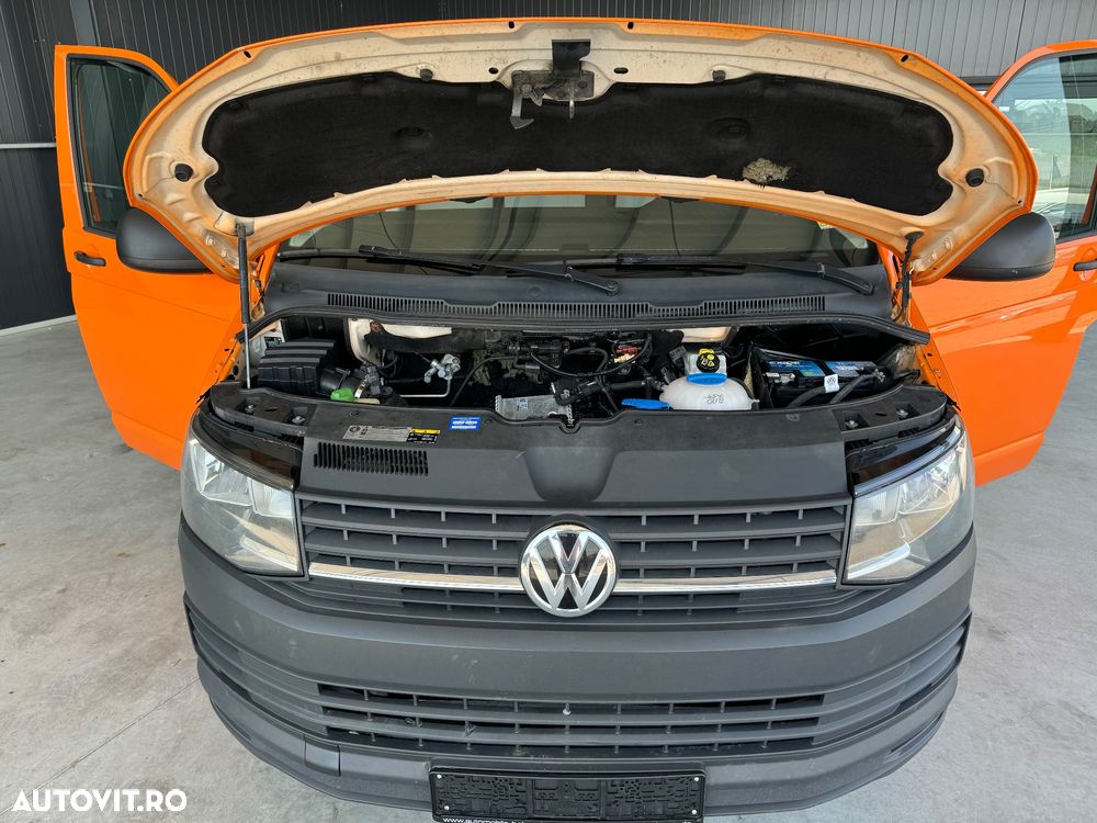 Volkswagen Transporter - 21