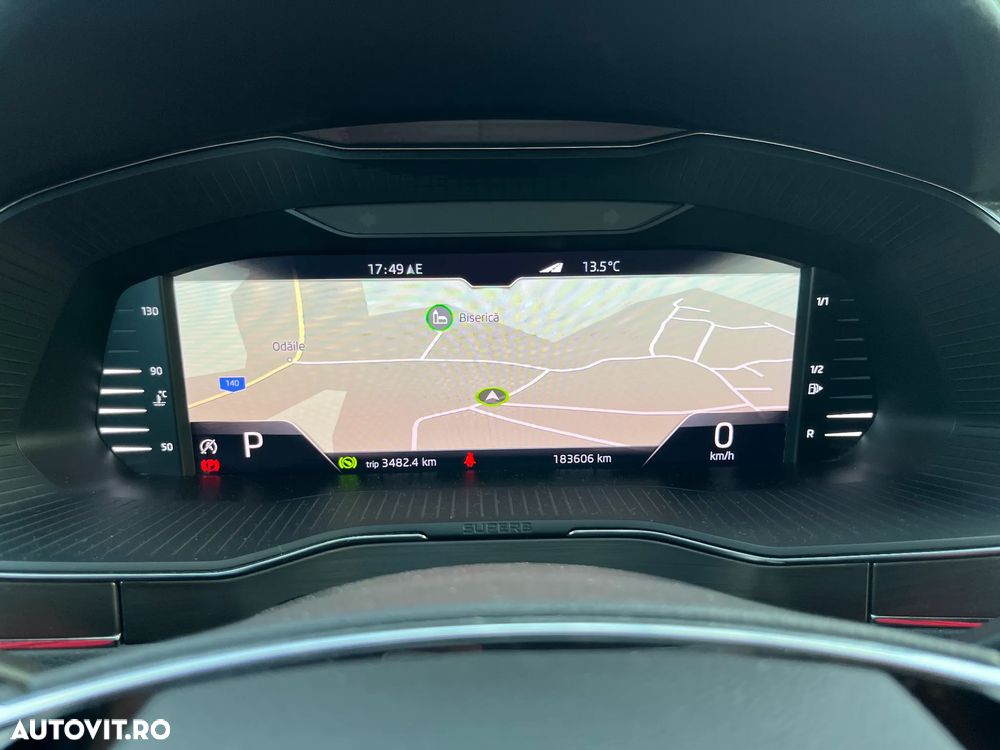 Skoda Superb Scout Edition DSG 2.0 TDI - 9