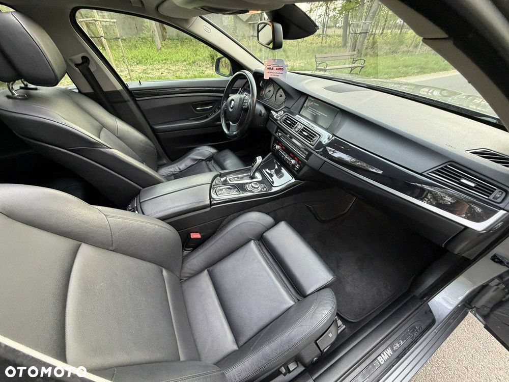 BMW Seria 5 - 32