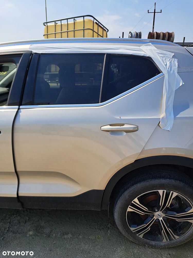 VOLVO XC40 II DRZWI PRAWE PRZÓD KOD LAKIERU 719-16 - 9
