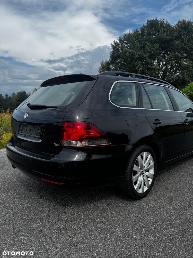Volkswagen Golf - 10