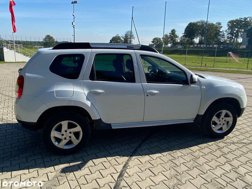 Dacia Duster 1.6 16V 4x2 Prestige - 9