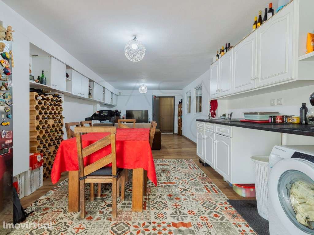 Moradia T4 com garagem, jardim, piscina e barbeque junto à Quinta d... - Grande imagem: 5/25