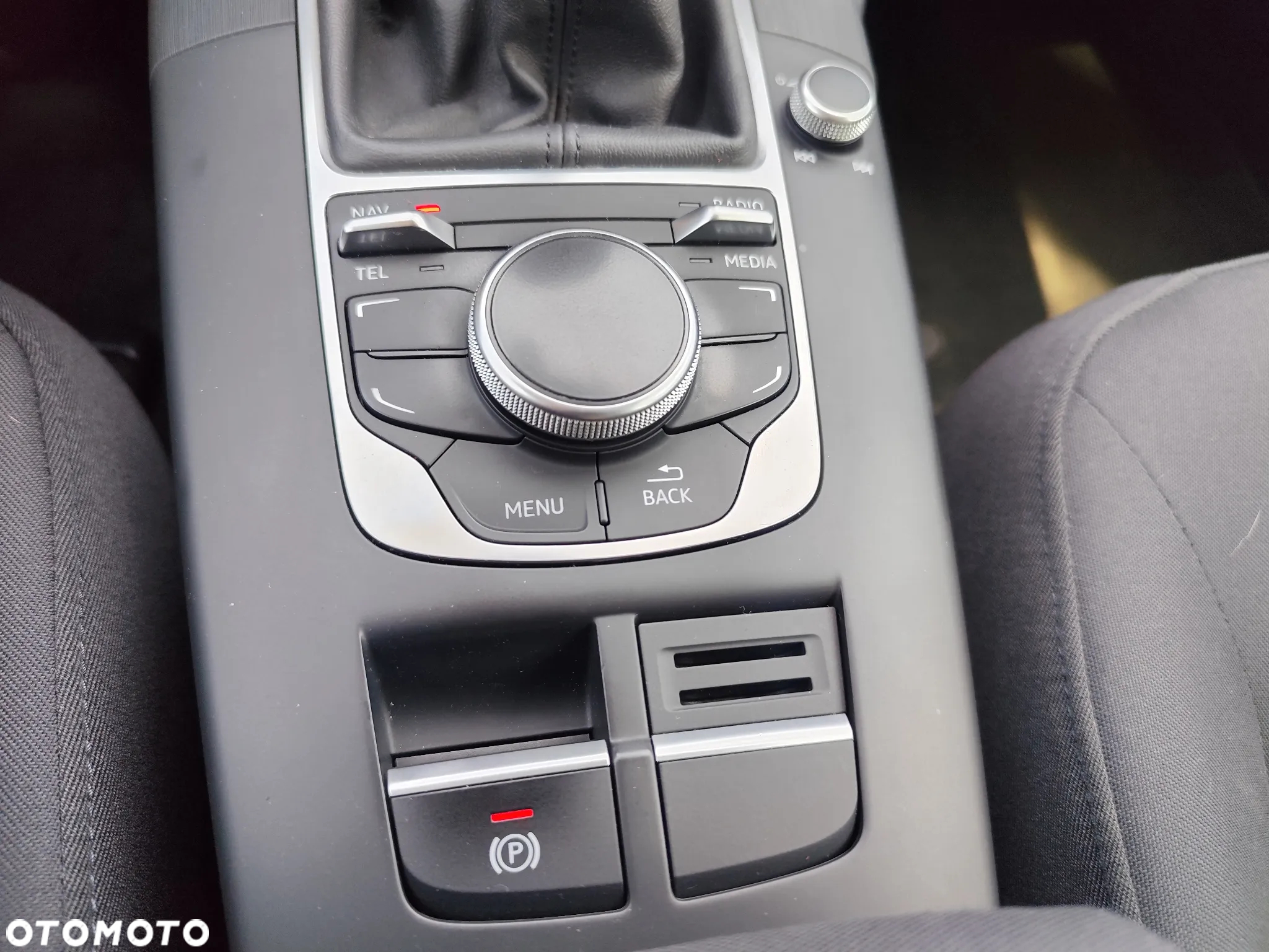 Audi A3 1.6 TDI ultra Attraction - 21