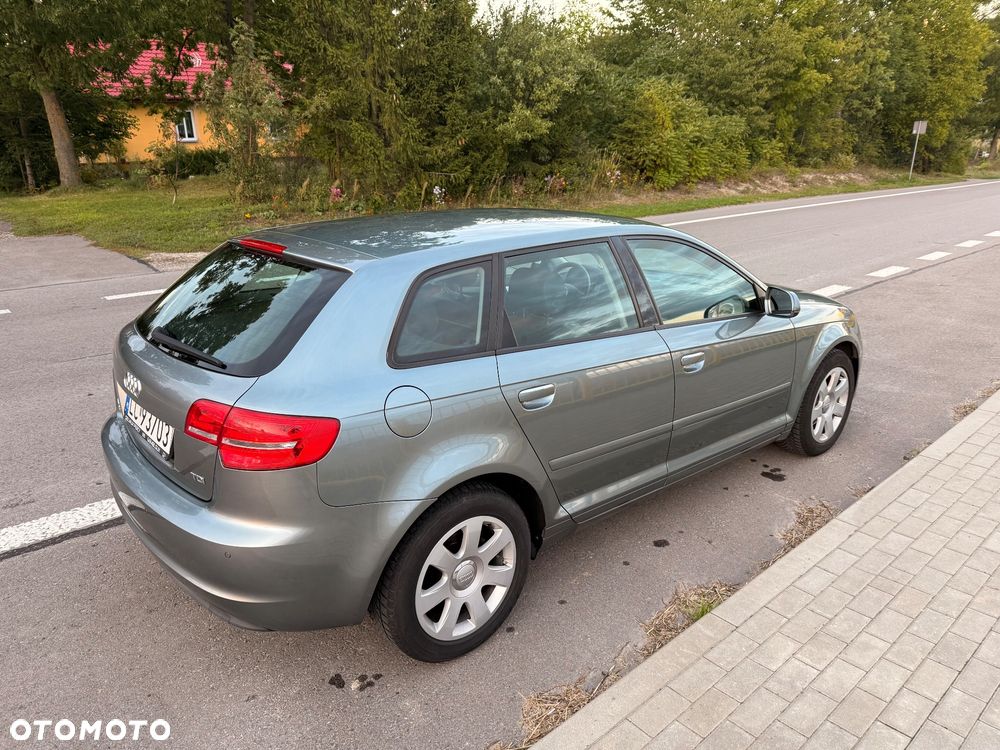 Audi A3 Sportback - 5