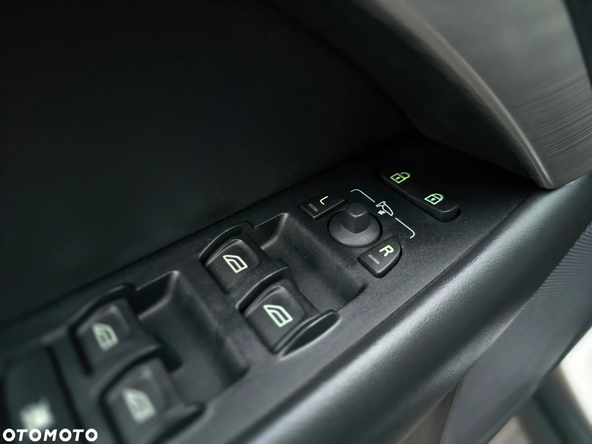 Volvo XC 70 - 16