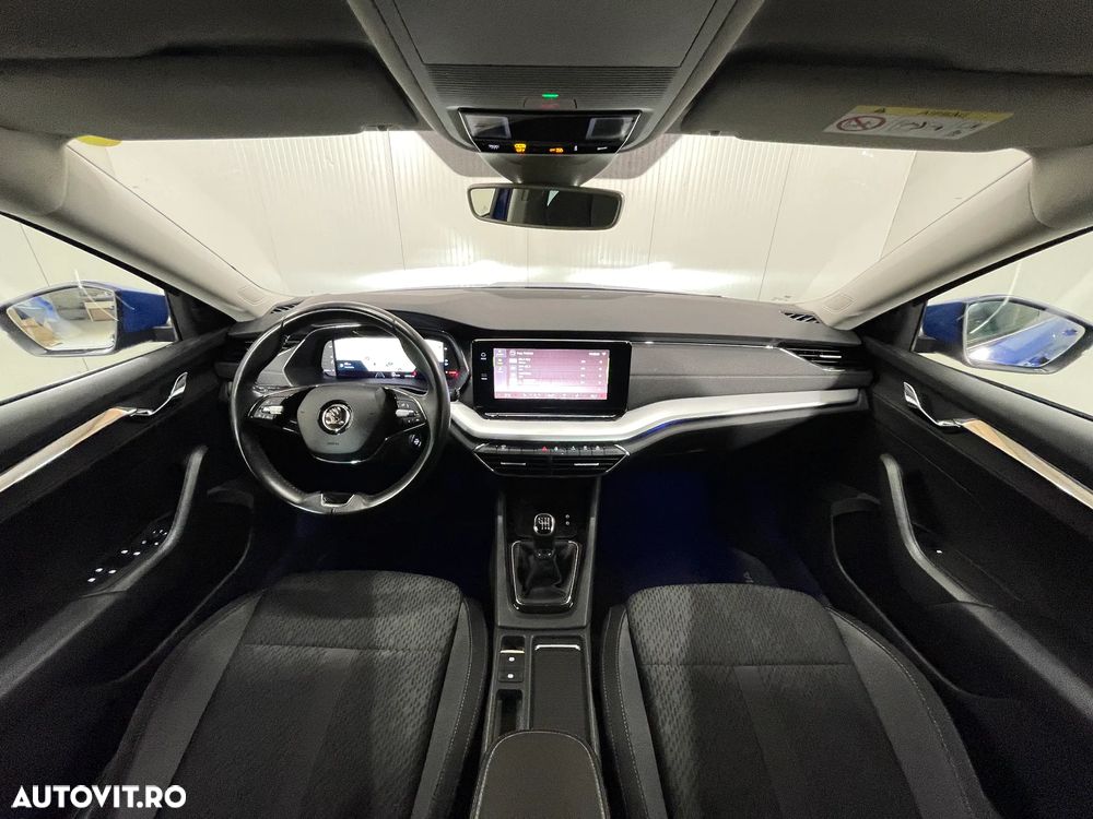 Skoda Octavia 2.0 TDI Style - 8