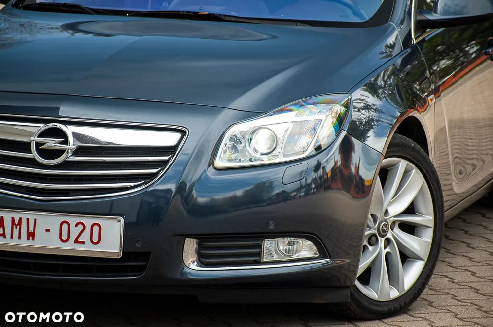 Opel Insignia 2.0 CDTI - 9