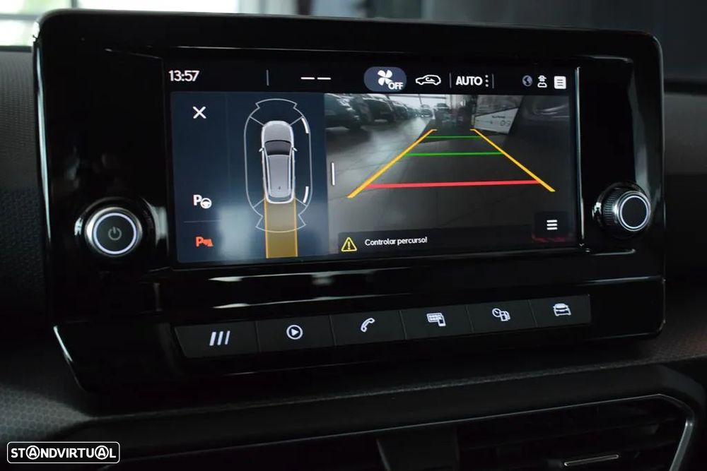 SEAT Leon ST 2.0 TDI Style - 24