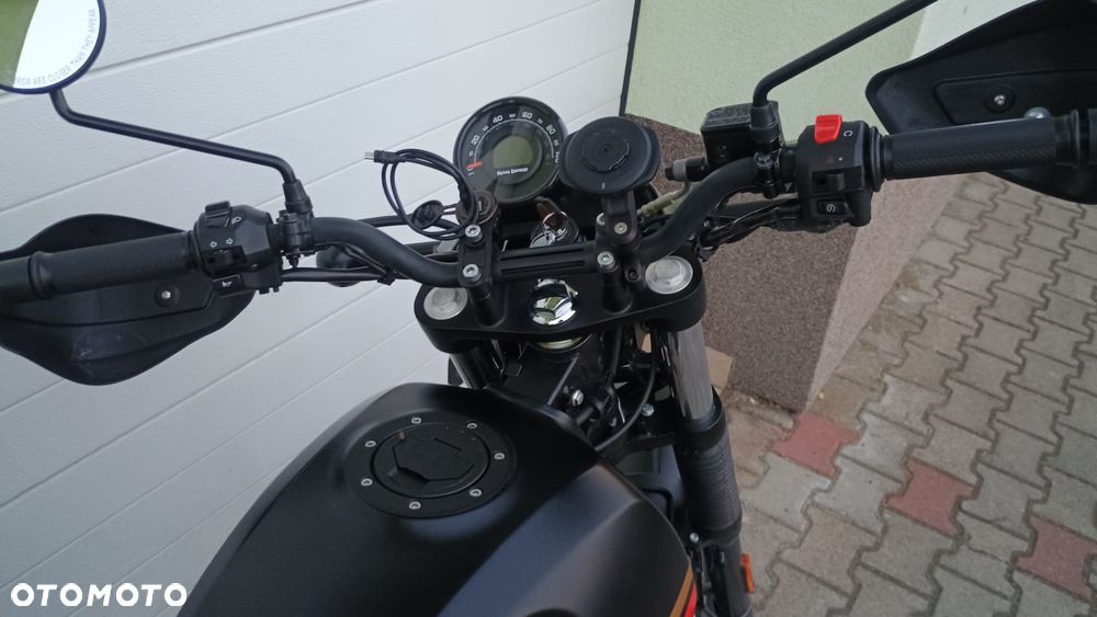Royal Enfield Himalayan - 22