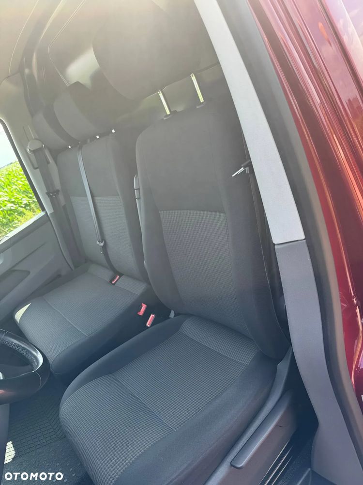 Volkswagen Transporter T6.1 - 36