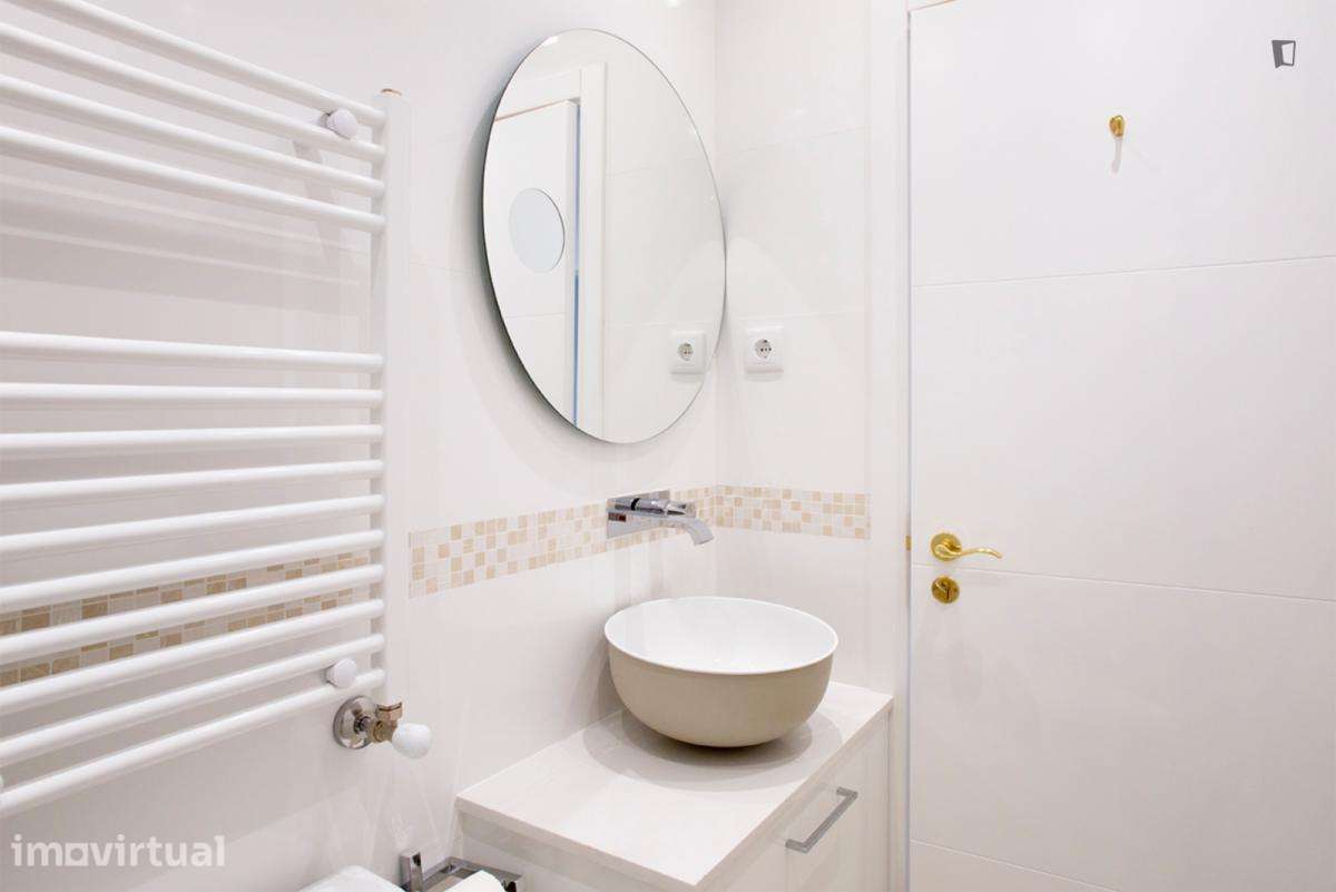 Quarto - localizado em Carcavelos Lisbon - Grande imagem: 2/22