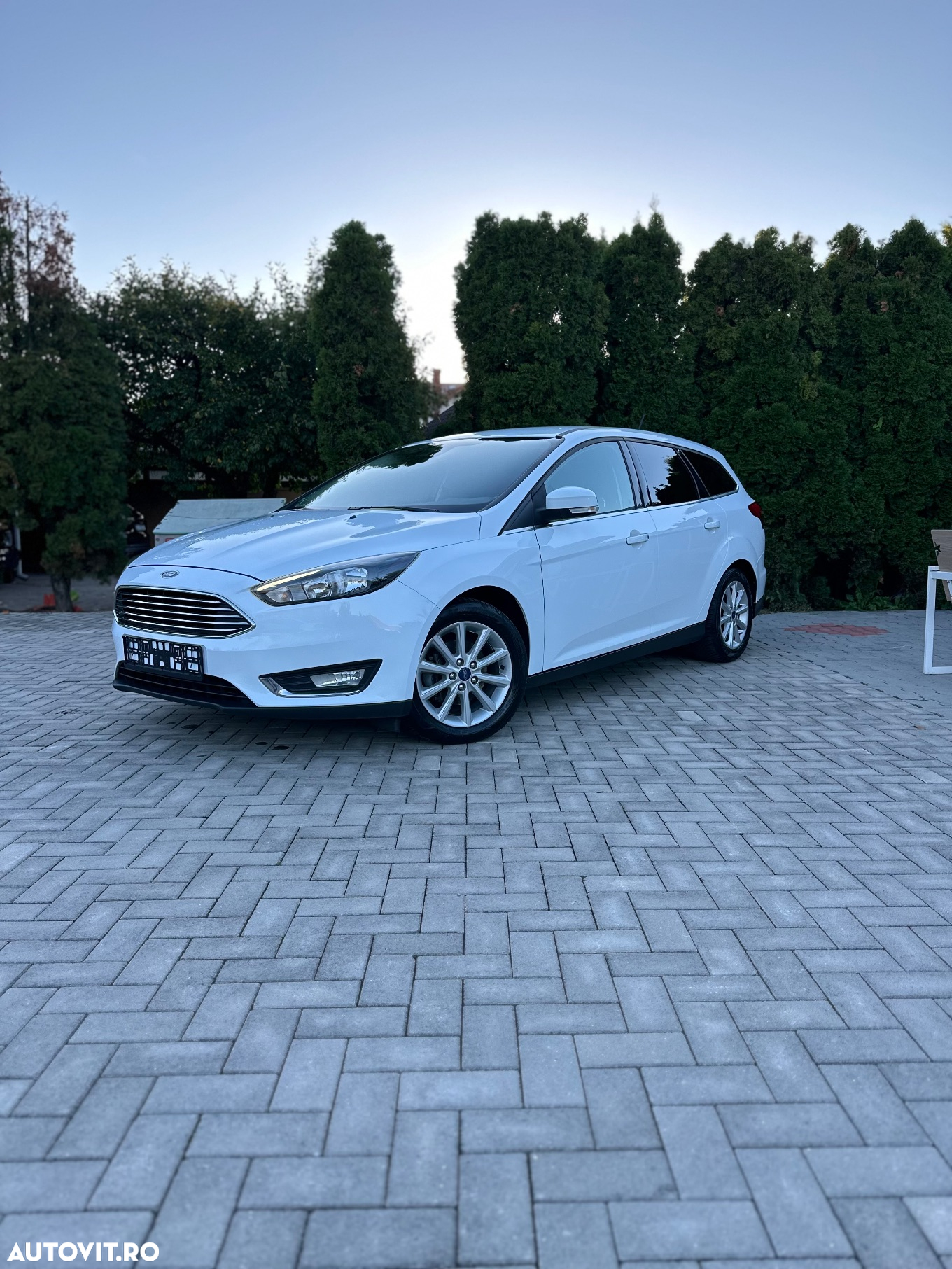 Ford Focus 1.5 EcoBlue Start-Stopp-System TITANIUM STYLE - 9