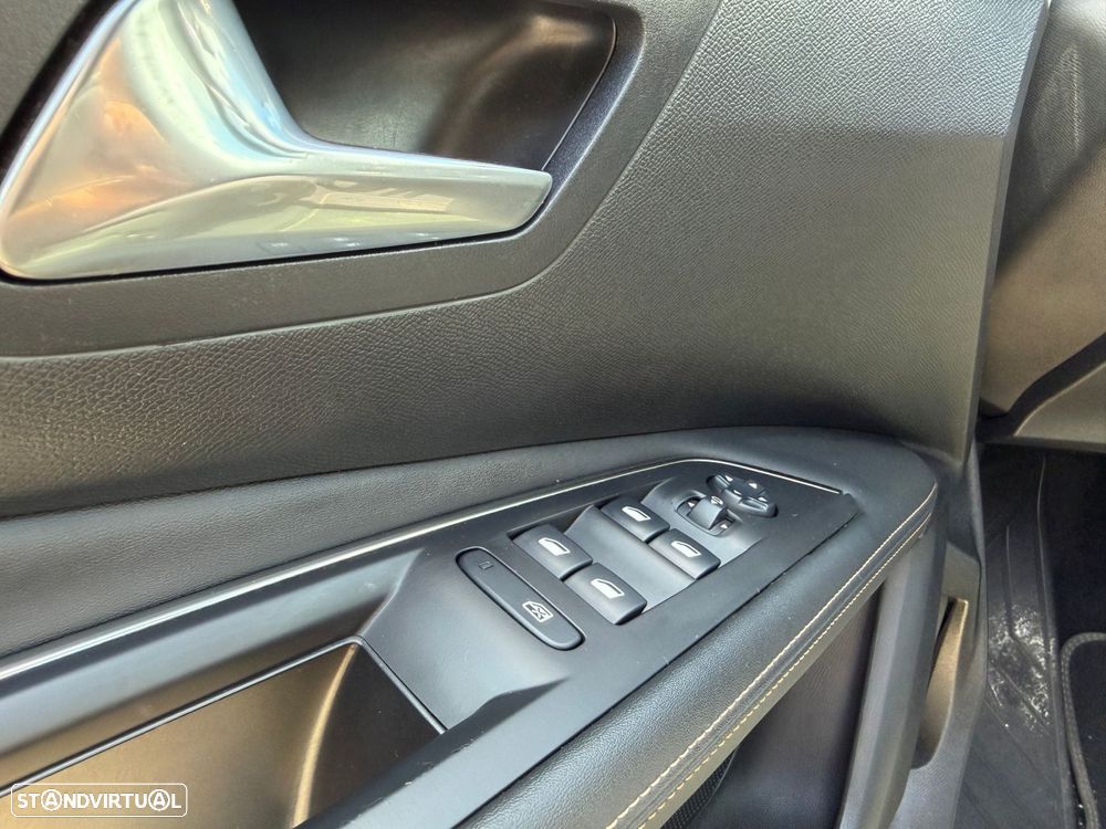 Peugeot 3008 1.5 BlueHDi GT Line EAT8 - 21