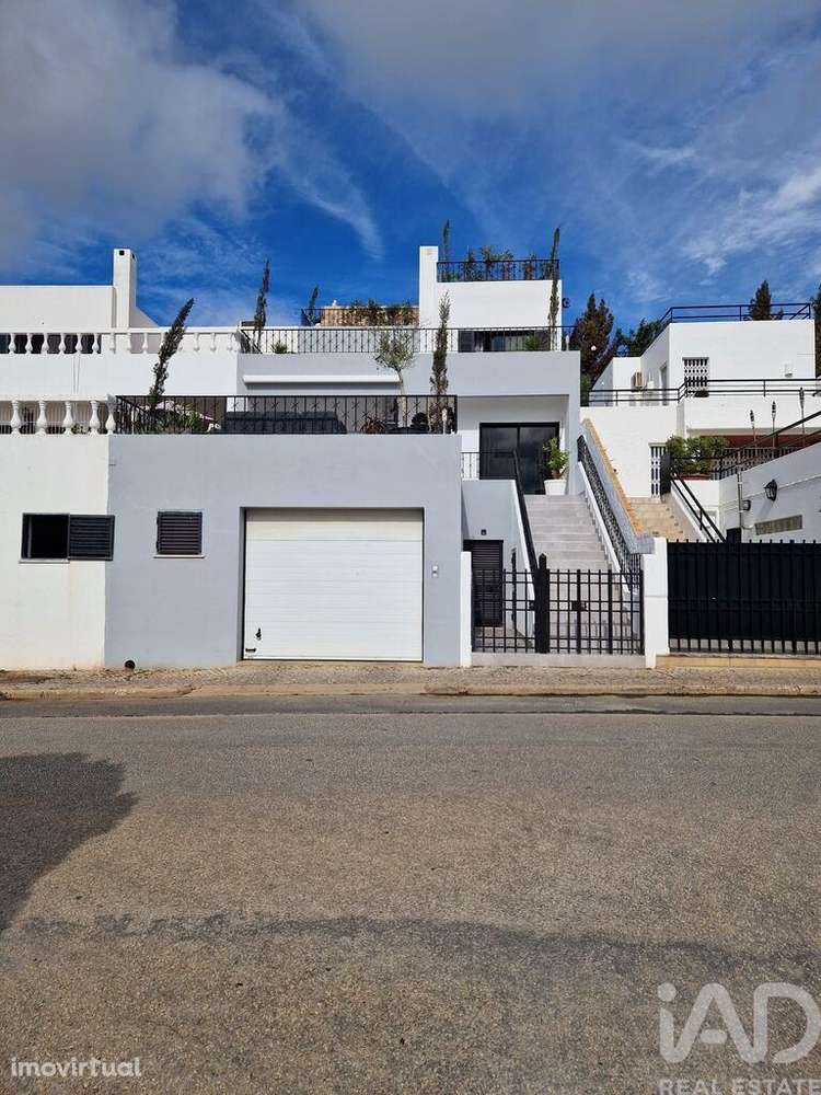 Casa / Villa T4 em Alvor de 394,00 m2 - Grande imagem: 3/30