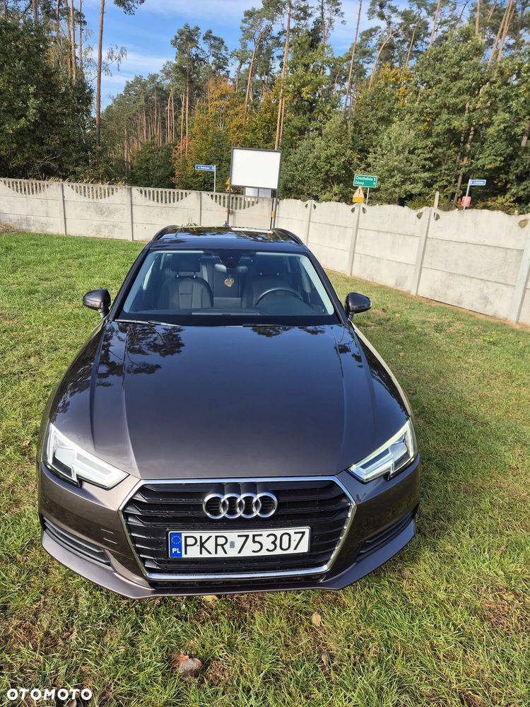 Audi A4 Avant - 1