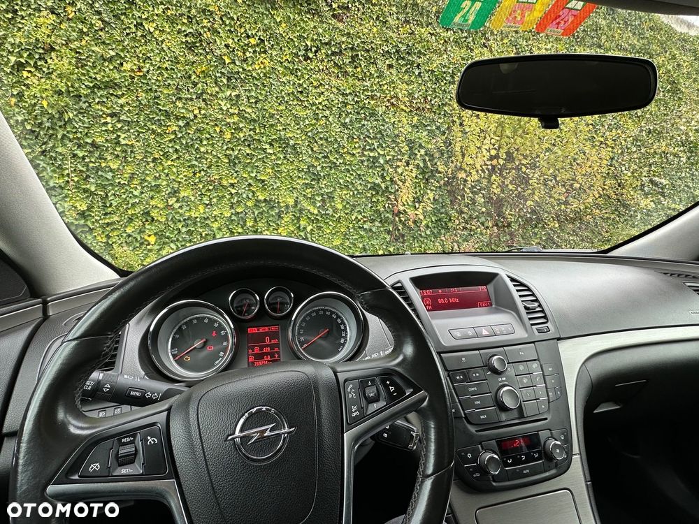 Opel Insignia 1.4 T Edition S&S - 12