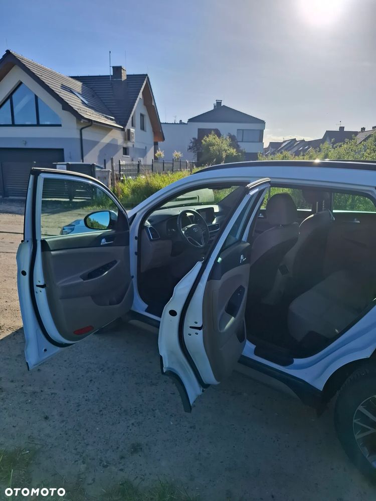 Hyundai Tucson 1.6 T-GDi Style 2WD - 12