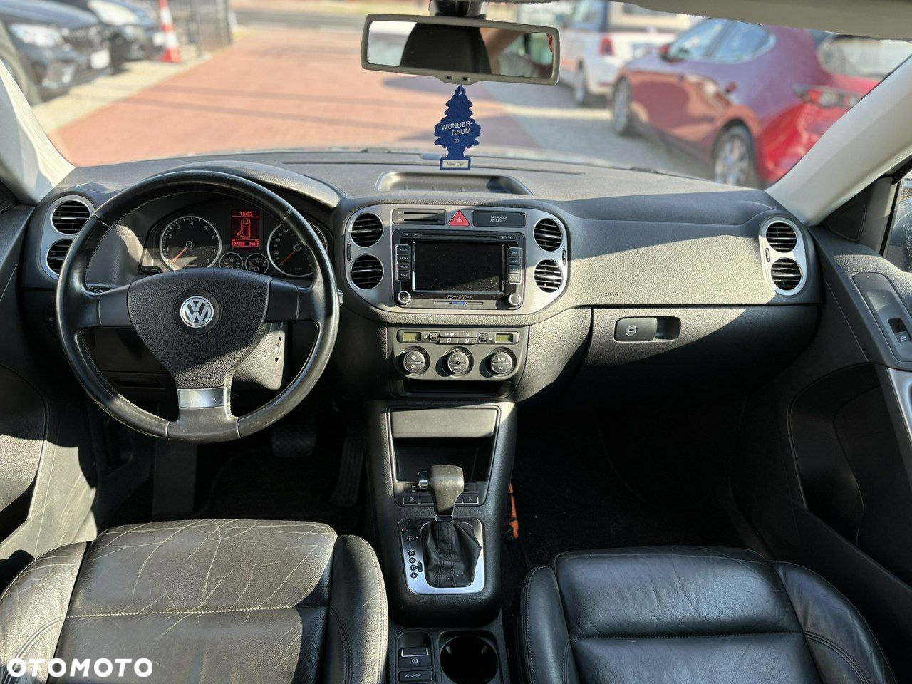 Volkswagen Tiguan - 20