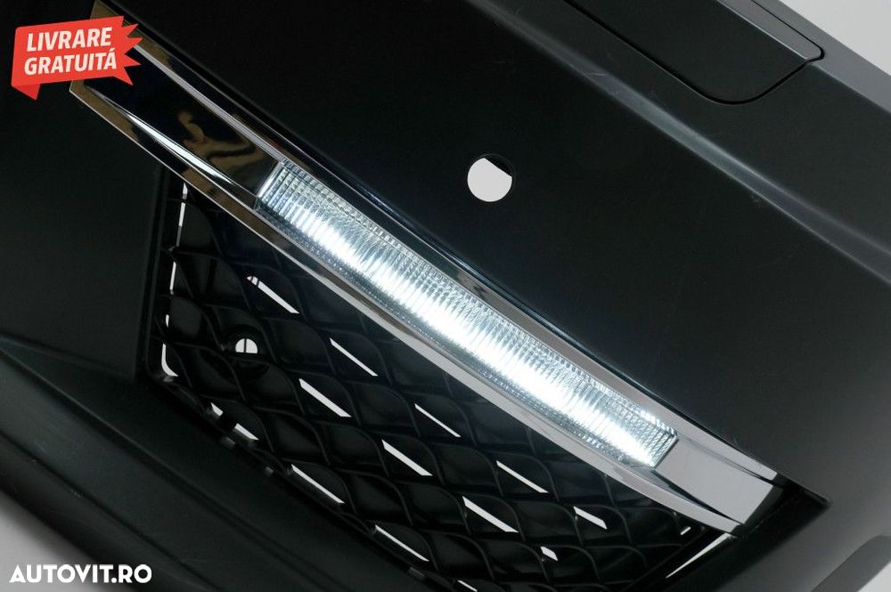 Bara Fata cu Grila Centrala Mercedes C-class W204 Facelift (2012-up) C - 5
