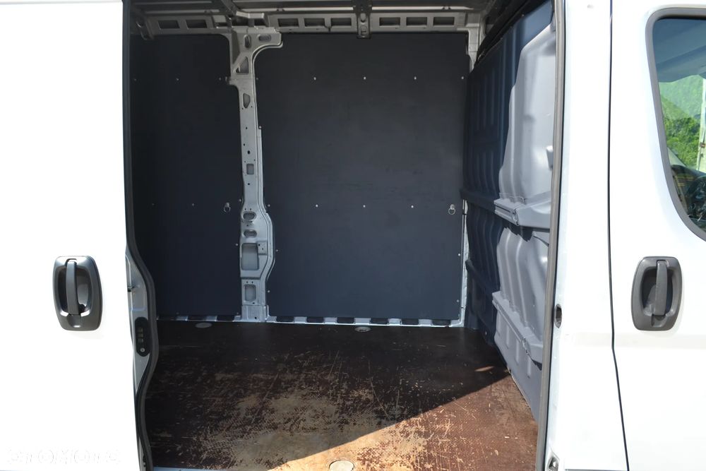 Peugeot Boxer 3,0 180 km L3 H2 - 13