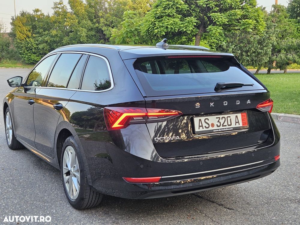 Skoda Octavia 2.0 TDI DSG Premium Edition - 23