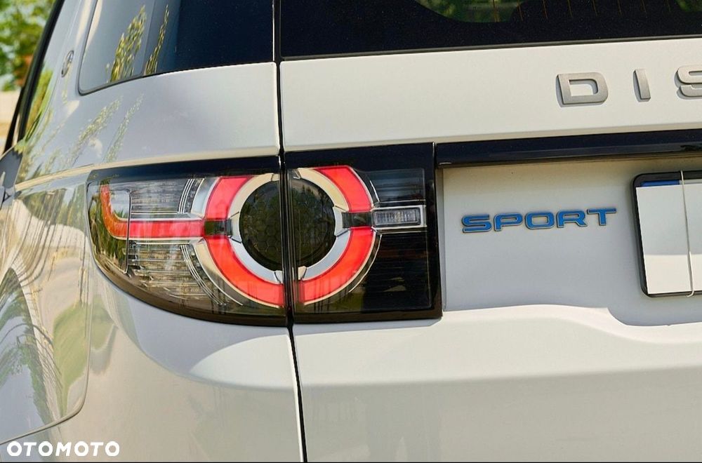 Land Rover Discovery Sport 2.0 eD4 HSE - 21
